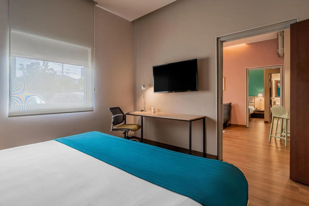 City Express Suites By Marriott Querétaro Apartahotel