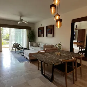 Beachfront 2 Bedroom In Playa Royale Resort, Mexico